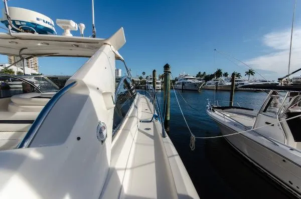 Slide: The Image of Sunseeker Camargue 2000 - 9