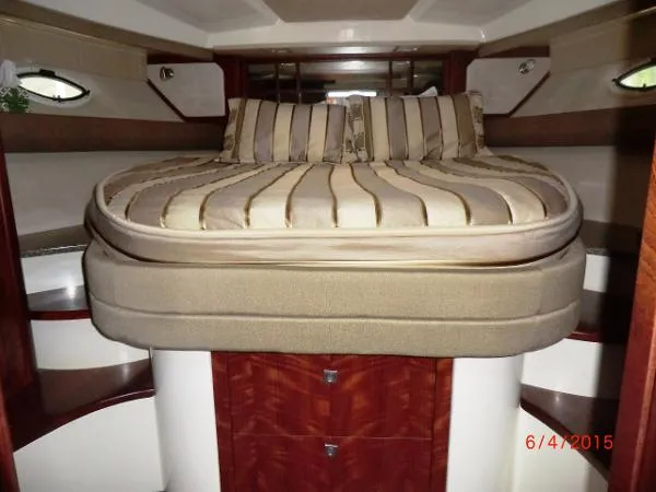Slide: The Image of Monterey 400 Sport Yacht 2009 - 3