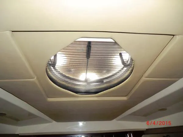 Slide: The Image of Monterey 400 Sport Yacht 2009 - 9