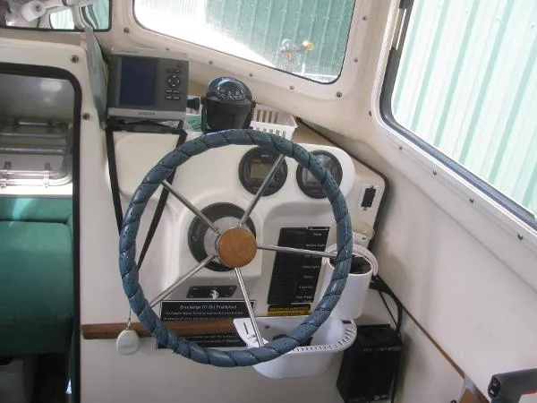 Slide: The Image of C-Dory Cruiser 2002 - 3