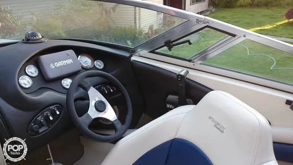 Slide: The Image of Stingray 220 SX 1998 - 4