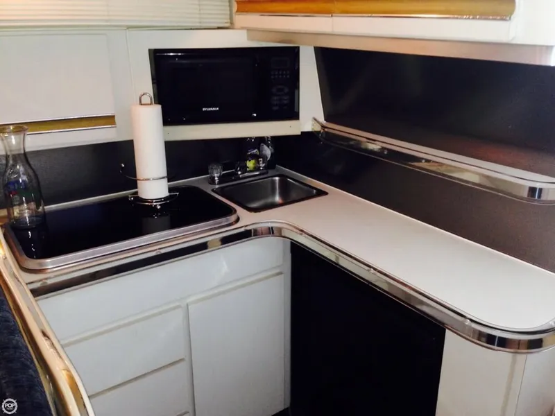 Slide: The Image of Wellcraft 3200 St Tropez EX 1989 - 10