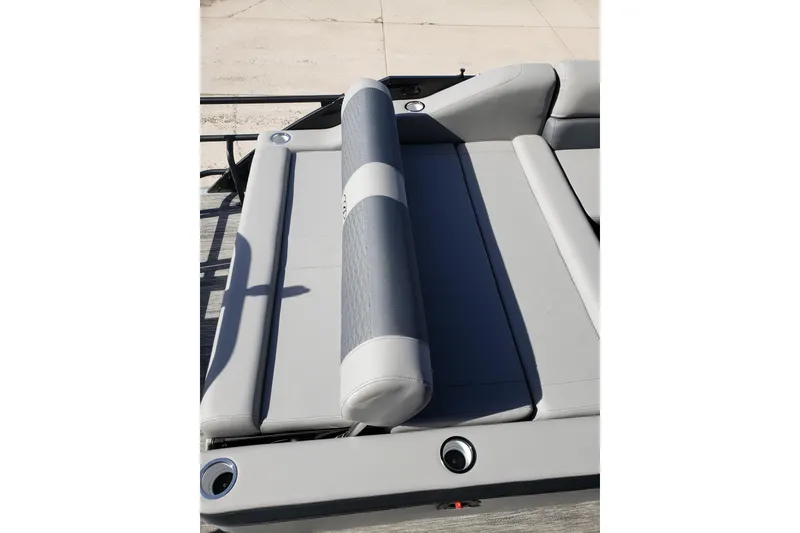 Slide: The Image of 2026 Bentley Pontoons Elite 253 Swingback Bench, featuring luxurious gray seating. - 21