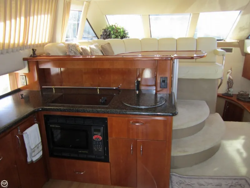 Slide: The Image of Carver Yachts 360 Sport Sedan 2003 - 6