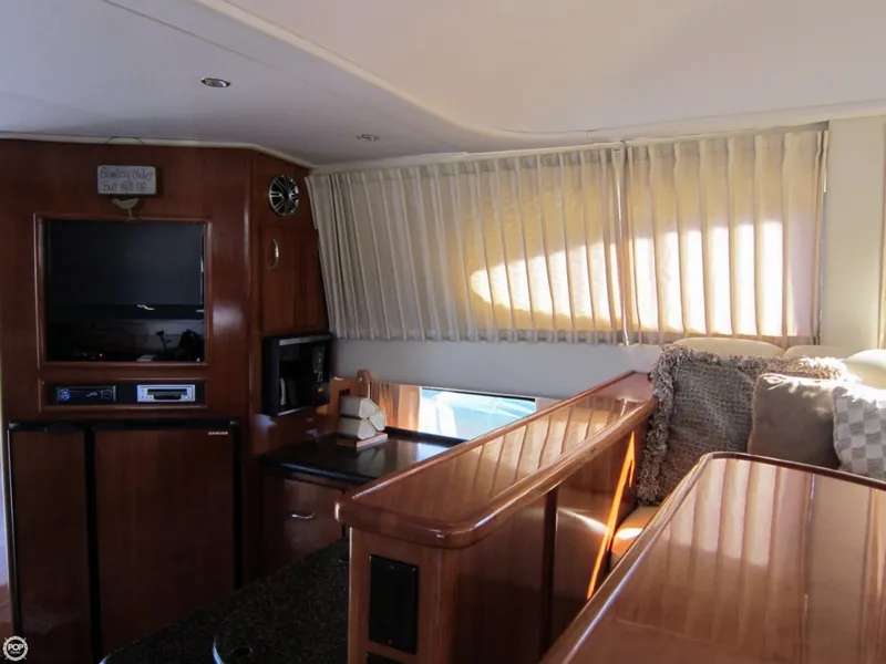 Slide: The Image of Carver Yachts 360 Sport Sedan 2003 - 7