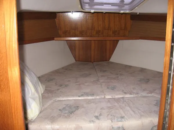 Slide: The Image of Catalina 34 MkII 2002 - 9