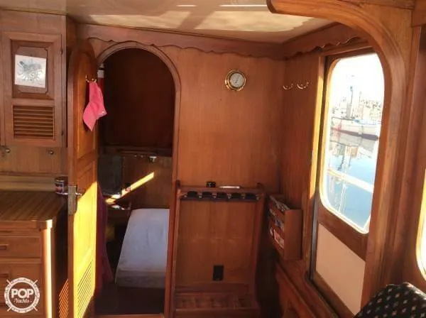 Slide: The Image of Davis Yachts Defever 41 Trawler 1980 - 5