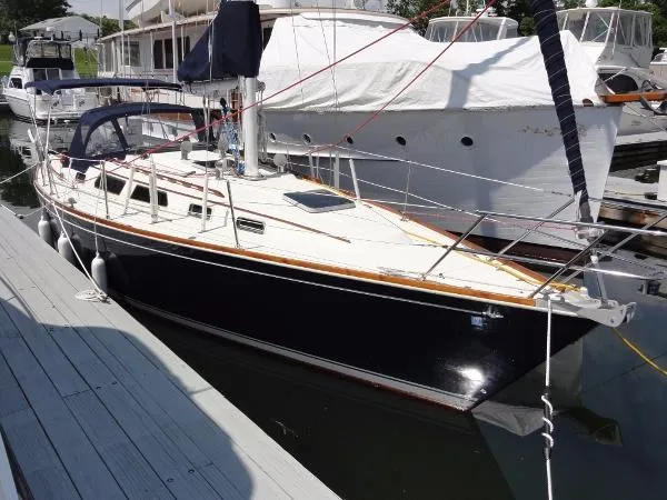 Slide: The Image of Sabre Targa 34 MK II Aft Cabin 1991 - 0