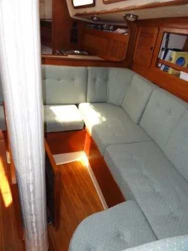 Slide: The Image of Sabre Targa 34 MK II Aft Cabin 1991 - 5