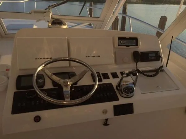 Slide: The Image of Luhrs 41 Open 2006 - 9