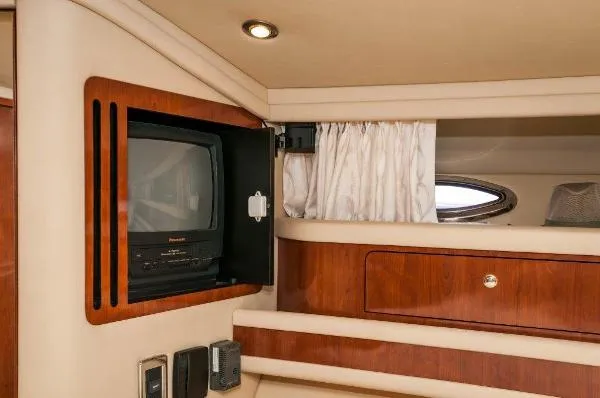 Slide: The Image of Sea Ray 48 Sedan Bridge 2003 - 10