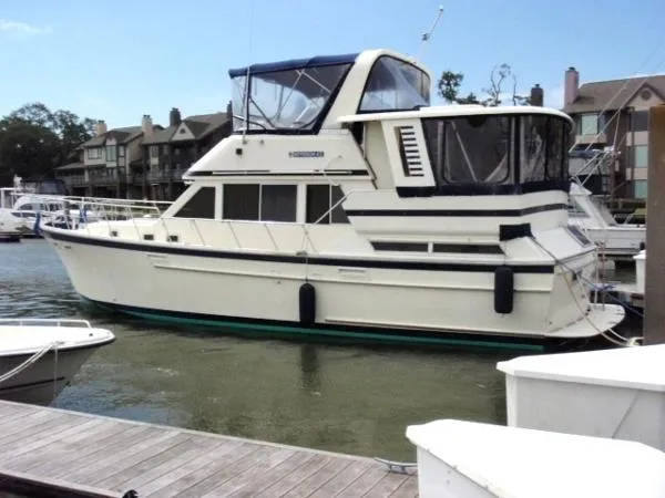 Slide: The Image of Jefferson 42 Sundeck Motor Yacht 1987 - 0
