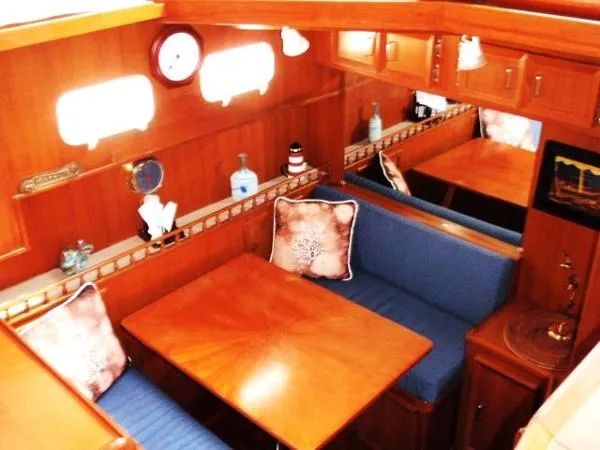 Slide: The Image of Jefferson 42 Sundeck Motor Yacht 1987 - 8