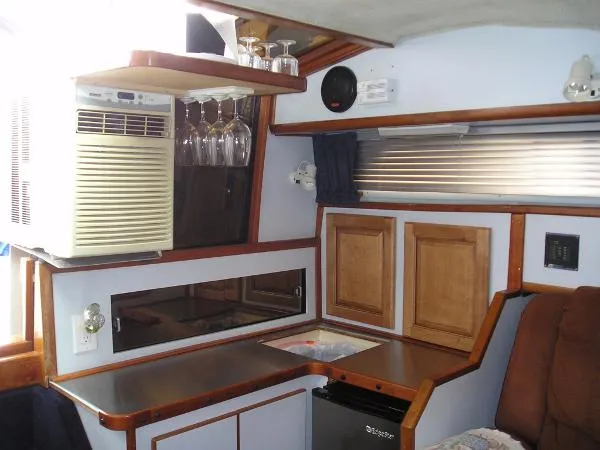 Slide: The Image of Sea Ray 340 Express Cruiser 1988 - 3