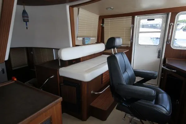 Slide: The Image of American Tug 41 Flybridge 2008 - 6