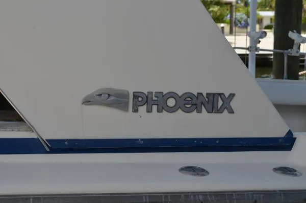 Slide: The Image of Phoenix Bass Boat 29 Flybridge 1984 - 1