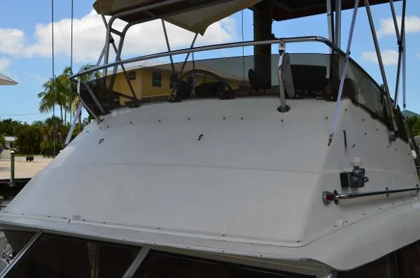 Slide: The Image of Phoenix Bass Boat 29 Flybridge 1984 - 8