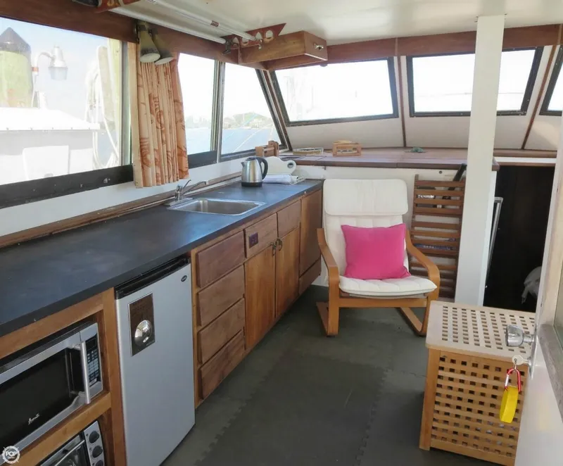 Slide: The Image of Hatteras 45 Convertible 1973 - 5