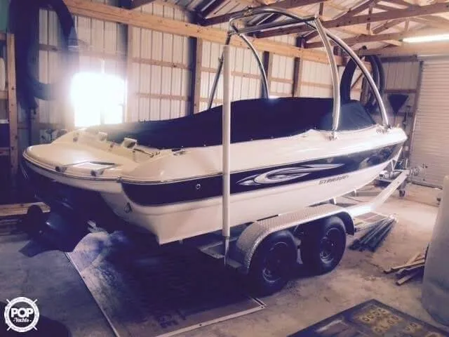 Slide: The Image of Stingray 205 LR Bowrider 2008 - 3