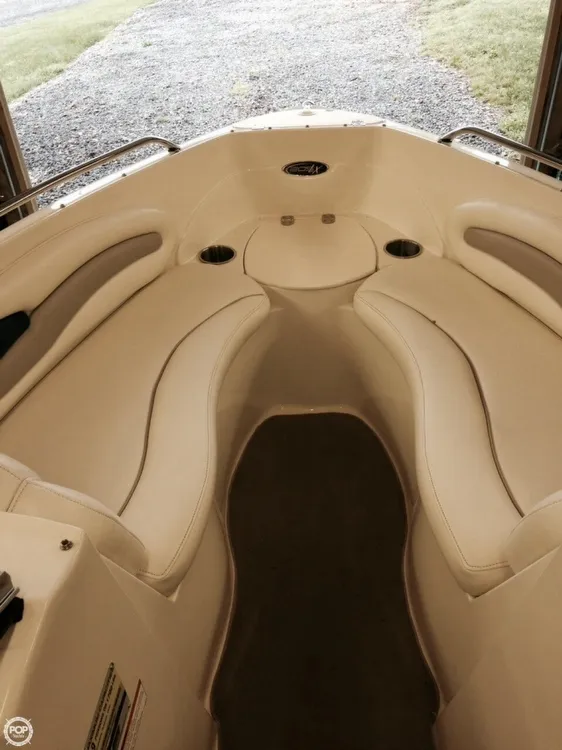 Slide: The Image of Stingray 205LX 2008 - 6