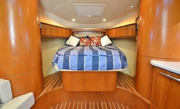 Slide: The Image of Tiara 3500 Sovran 2008 - 3
