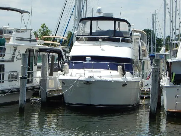 Slide: The Image of Carver Yachts 400 Cockpit Motor Yacht 1997 - 1