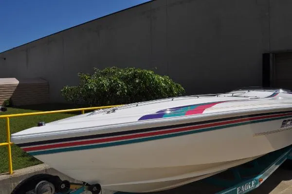 Slide: The Image of Wellcraft 38 SCARAB THUNDER 1994 - 8