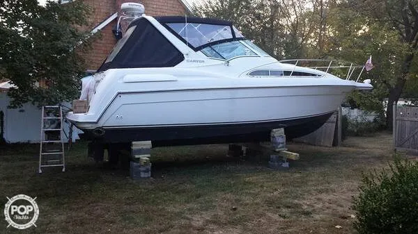 Slide: The Image of Carver Yachts 310 Mid Cabin Express 1995 - 3