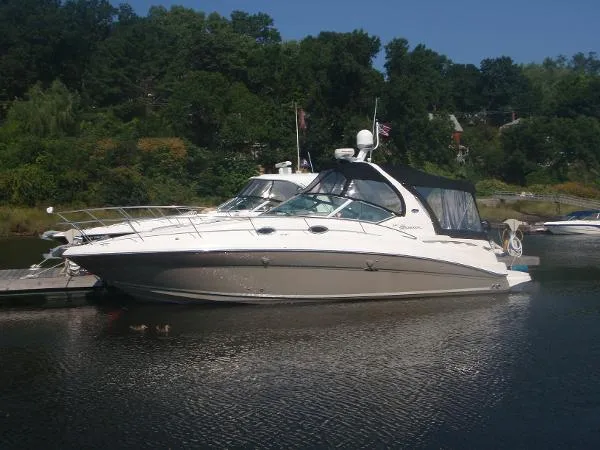 Slide: The Image of Sea Ray 320 Sundancer 2006 - 0