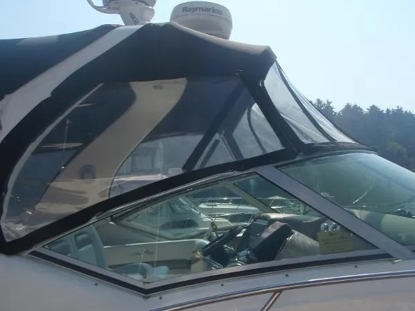 Slide: The Image of Sea Ray 320 Sundancer 2006 - 10