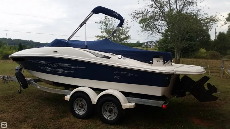 Slide: The Image of Sea Ray 195 Sport 2008 - 4