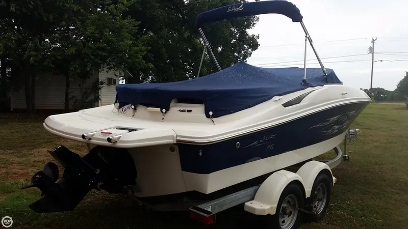 Slide: The Image of Sea Ray 195 Sport 2008 - 6