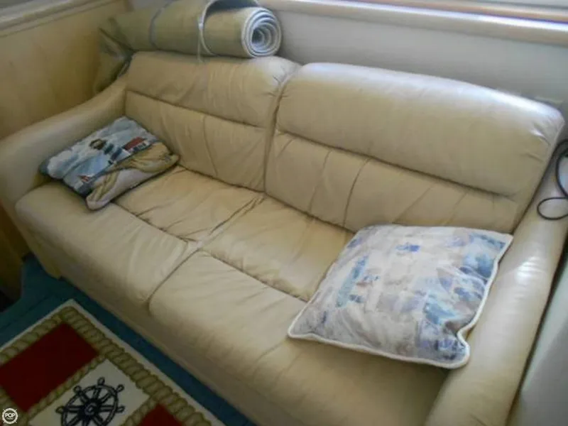 Slide: The Image of Carver Yachts 325 Aft Cabin MY 1998 - 9