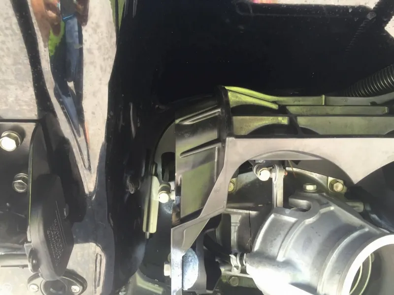 Slide: The Image of Yamaha Waverunner FX Cruiser SHO 2015 - 10