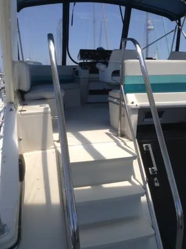 Slide: The Image of Wellcraft San Remo 43 1988 - 8