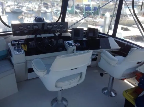 Slide: The Image of Wellcraft San Remo 43 1988 - 9