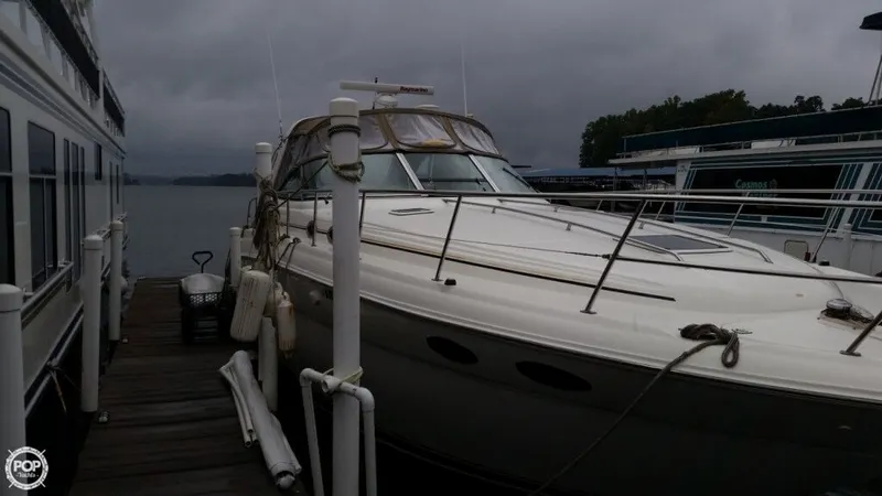 Slide: The Image of Sea Ray 380 Sundancer 1999 - 4