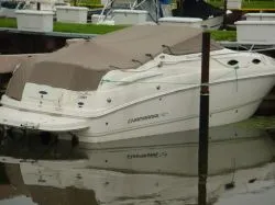 Slide: The Image of Chaparral 240 Signature Cruiser 2007 - 5