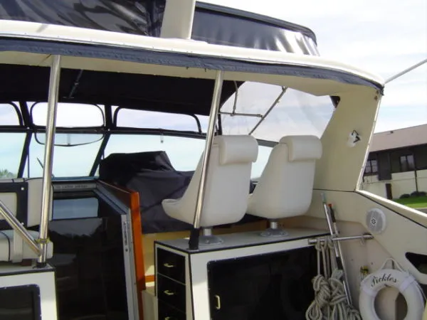 Slide: The Image of Sea Ray Express Cruiser Express Cruiser Diesel 1983 - 8