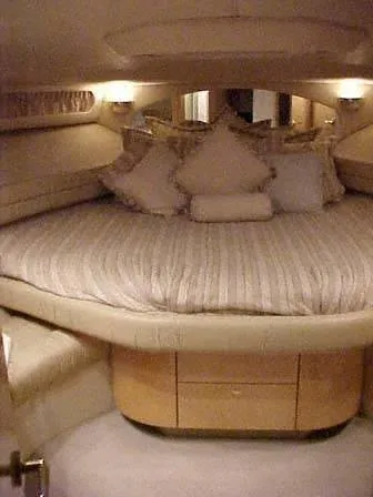 Slide: The Image of Sea Ray 630 Super Sun Sport 1999 - 1