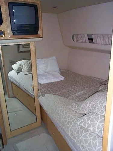 Slide: The Image of Sea Ray 630 Super Sun Sport 1999 - 8