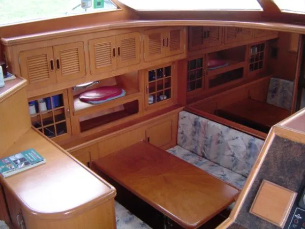Slide: The Image of Del Rey Motor Yacht 1989 - 3