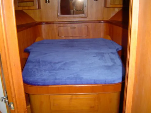 Slide: The Image of Del Rey Motor Yacht 1989 - 6