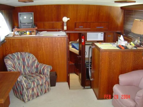 Slide: The Image of Hatteras Motor Yacht 1974 - 3