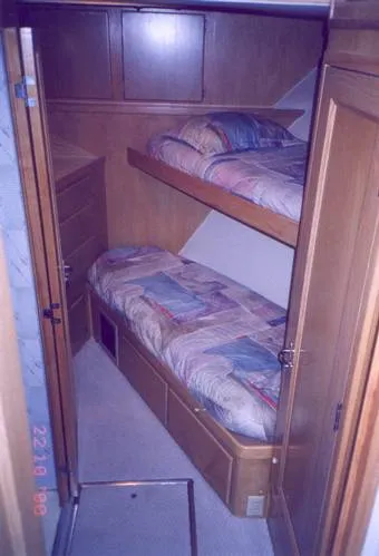 Slide: The Image of Hatteras Cockpit Motoryacht 1988 - 5