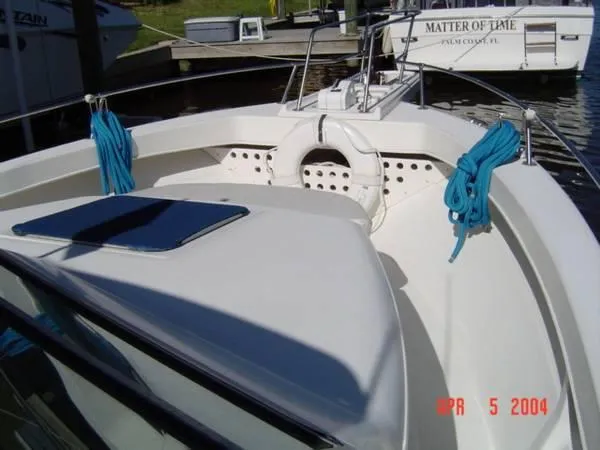 Slide: The Image of Sea Ray Laguna 1993 - 4