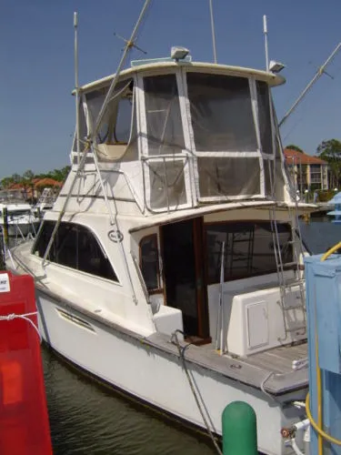 Slide: The Image of Ocean Yacht 38 Super Sport 1989 - 0