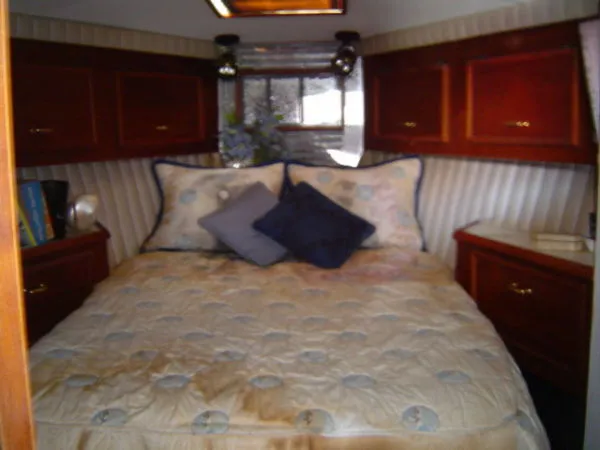 Slide: The Image of Ocean Yacht 38 Super Sport 1989 - 10