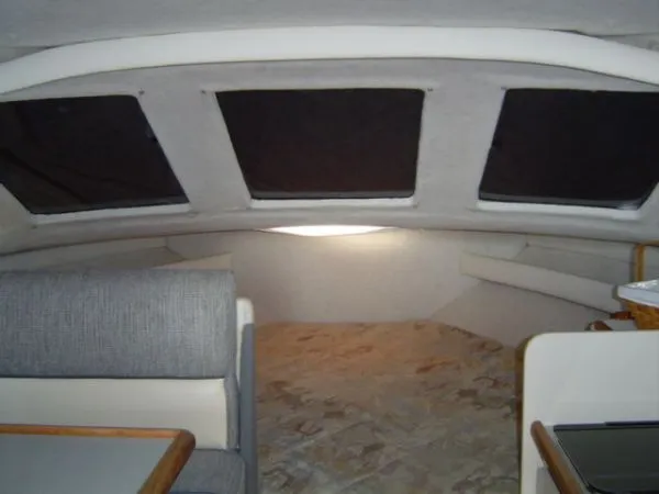Slide: The Image of Bayliner 2859 Classic 1995 - 1