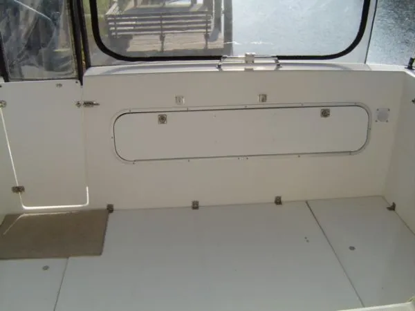 Slide: The Image of Bayliner 2859 Classic 1995 - 7